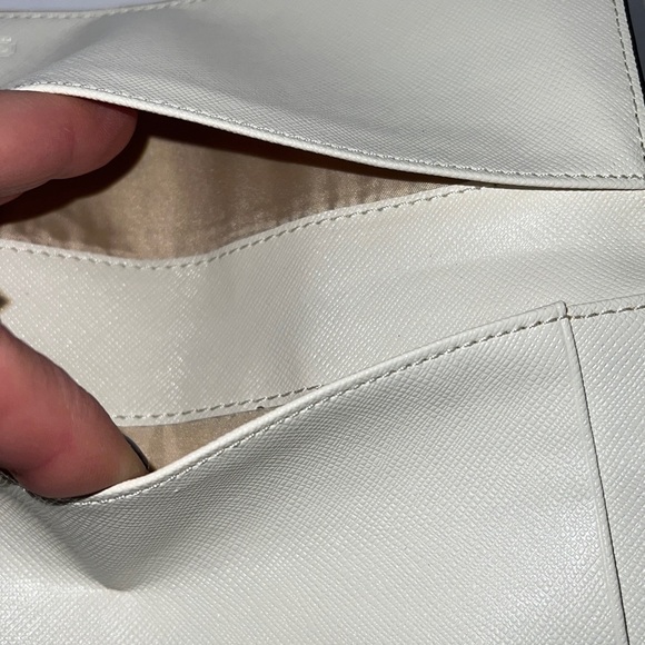 Coach Smooth Polished Pebbled Cream Metallic Leather Checkbook Wallet Cover - Picture 4 of 9